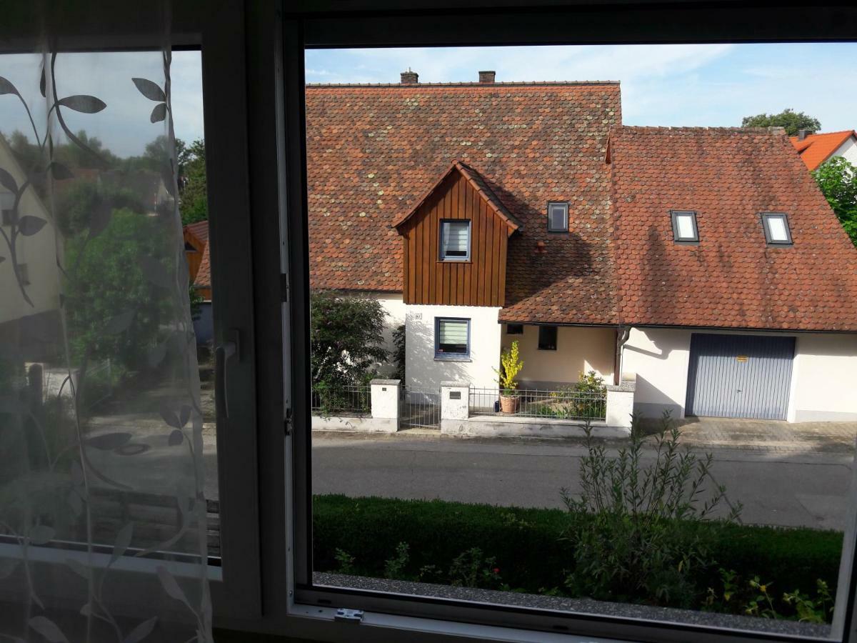Ferienwohnung Lerchennest Georgensgmund ภายนอก รูปภาพ